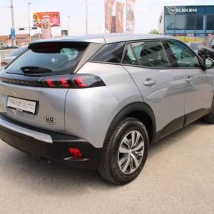 Peugeot 2008 1.2 Puretech *LED, NAVIGACIJA*