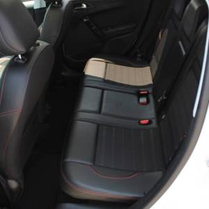 Peugeot 2008 1.2 Puretech GT Line AUTOMATIK *PANORAMA, NAVIGACIJA, KAMERA*