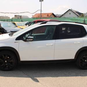 Peugeot 2008 1.2 Puretech GT Line AUTOMATIK *PANORAMA, NAVIGACIJA, KAMERA*