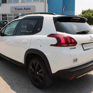 Peugeot 2008 1.2 Puretech GT Line AUTOMATIK *PANORAMA, NAVIGACIJA, KAMERA*