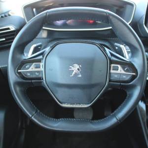 Peugeot 2008 1.2 Puretech Allure AUTOMATIK *LED, NAVIGACIJA, KAMERA*