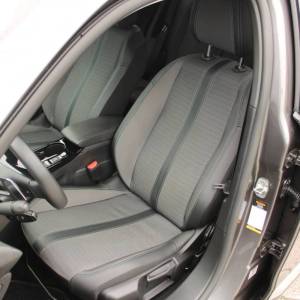 Peugeot 2008 1.2 Puretech AUTOMATIK Allure *LED, NAVIGACIJA*