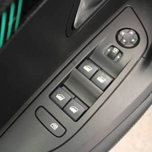 Peugeot 2008 1.2 Puretech AUTOMATIK Allure *LED, NAVIGACIJA*