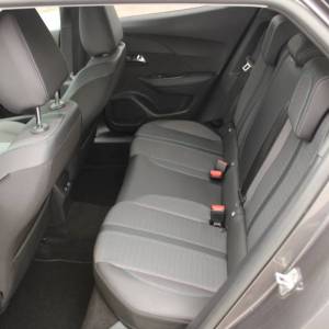 Peugeot 2008 1.2 Puretech AUTOMATIK Allure *LED, NAVIGACIJA*