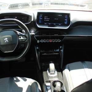Peugeot 2008 1.5 HDi Allure AUTOMATIK *LED, NAVIGACIJA, KAMERA*