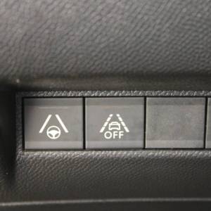 Peugeot 208 1.2 130ks GT Line AUTOMATIK *LED, KAMERA, PANORAMA*