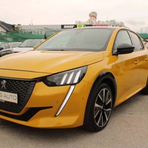 Peugeot 208 1.2 130ks GT Line AUTOMATIK *LED, KAMERA, PANORAMA*