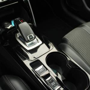 Peugeot 208 1.2 130ks GT Line AUTOMATIK *LED, KAMERA, PANORAMA*