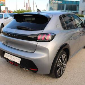 Peugeot 208 1.2 GT 130ks AUTOMATIK *LED, KAMERA, NAVIGACIJA*