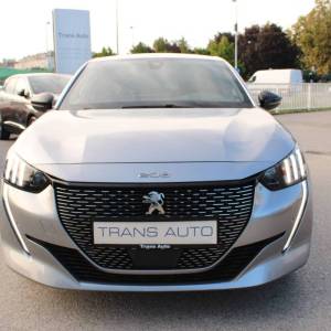 Peugeot 208 1.2 GT 130ks AUTOMATIK *LED, KAMERA, NAVIGACIJA*