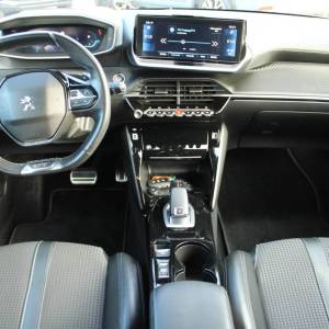 Peugeot 208 1.2 GT 130ks AUTOMATIK *LED, KAMERA, NAVIGACIJA*