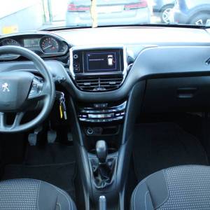 Peugeot 208 1.5 HDi *NAVIGACIJA*