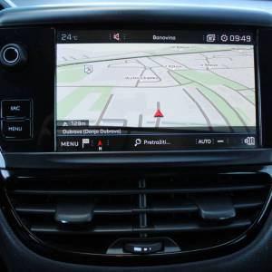 Peugeot 208 1.5 HDi *NAVIGACIJA*