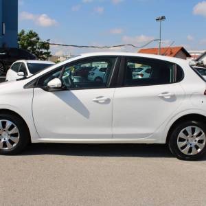 Peugeot 208 1.5 HDi *NAVIGACIJA*