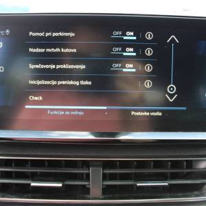 Peugeot 3008 1.2 Puretech Allure *NAVIGACIJA, LED, KAMERA*