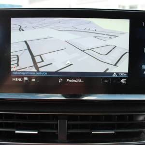 Peugeot 3008 1.2 Puretech Allure *NAVIGACIJA, LED, KAMERA*