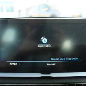 Peugeot 3008 1.2 Puretech *LED, NAVIGACIJA, KAMERA*