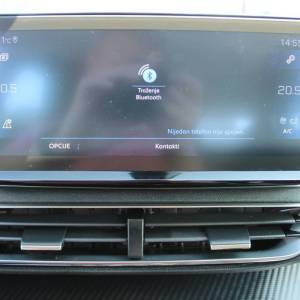 Peugeot 3008 1.2 Puretech AUTOMATIK *LED, NAVIGACIJA, KAMERA*