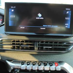 Peugeot 3008 1.2 Puretech Allure AUTOMATIC *LED, NAVIGACIJA, KAMERA*