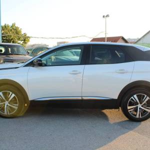 Peugeot 3008 1.2 Puretech Allure AUTOMATIC *LED, NAVIGACIJA, KAMERA*