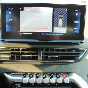Peugeot 3008 1.2 Puretech Allure AUTOMATIC *LED, NAVIGACIJA, KAMERA*