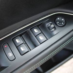 Peugeot 3008 130Puretech AUTOMATIK Allure *NAVIGACIJA,LED,KAMERA*