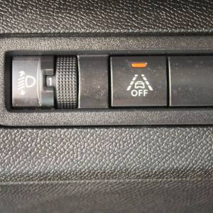 Peugeot 3008 1.5 HDi AUTOMATIK *LED, NAVIGACIJA, KAMERA*