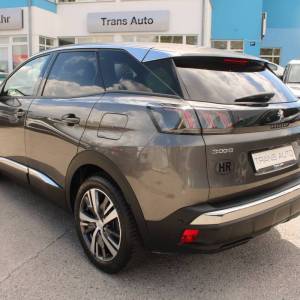 Peugeot 3008 Hybrid 225 Allure AUTOMATIK *LED,NAVIGACIJA,KAMERA*