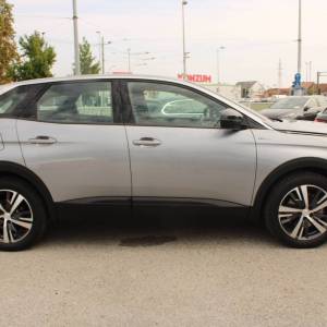 Peugeot 3008 Plug in Hybrid 180 AUTOMATIK *LED,NAVIGACIJA,KAMERA*