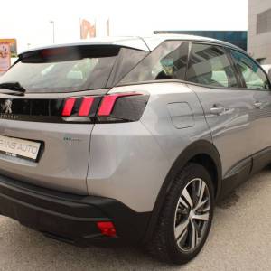 Peugeot 3008 Plug in Hybrid 180 AUTOMATIK *LED,NAVIGACIJA,KAMERA*