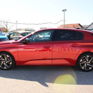 Peugeot 308 1.2 Puretech AUTOMATIK Allure *LED, NAVIGACIJA, KAMERA*