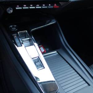 Peugeot 308 1.2 Puretech AUTOMATIK Allure *LED, NAVIGACIJA, KAMERA*