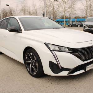 Peugeot 308 1.2 Puretech Allure AUTOMATIK *LED, NAVIGACIJA, KAMERA*