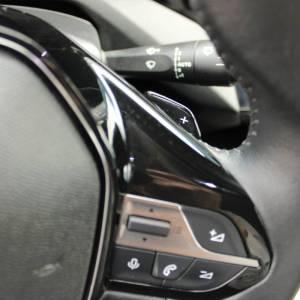 Peugeot 308 1.2 Puretech Allure AUTOMATIK *LED, NAVIGACIJA, KAMERA*