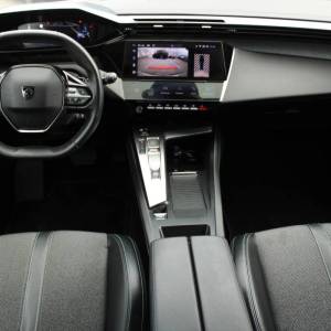 Peugeot 308 1.2 Puretech Allure AUTOMATIK *LED, NAVIGACIJA, KAMERA*
