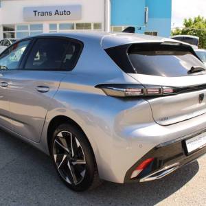 Peugeot 308 1.2 Puretech Allure *LED, NAVIGACIJA, KAMERA*