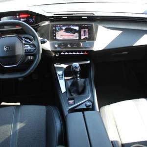 Peugeot 308 1.2 Puretech Allure *LED, NAVIGACIJA, KAMERA*