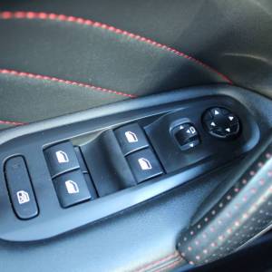 Peugeot 308 1.2 Puretech GT Line *PANORAMA, LED, NAVIGACIJA, KAMERA*
