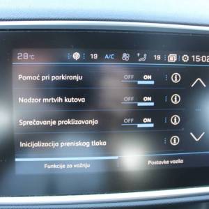 Peugeot 308 1.2 Puretech GT Line *PANORAMA, LED, NAVIGACIJA, KAMERA*
