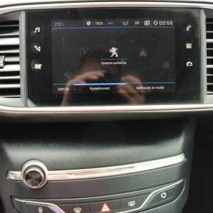 Peugeot 308 1.5 BlueHDi 130 SS *LED, NAVIGACIJA*