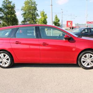Peugeot 308 SW 1.2 Puretech *NAVIGACIJA*