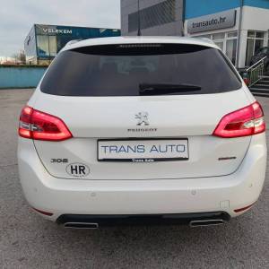 Peugeot 308 SW 1.2 Puretech GT Line *PANORAMA, LED, NAVIGACIJA*