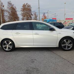 Peugeot 308 SW 1.2 Puretech GT Line *PANORAMA, LED, NAVIGACIJA*