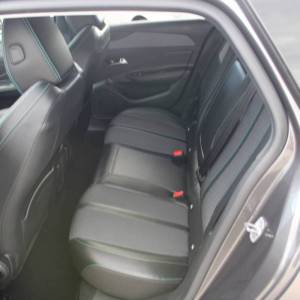 Peugeot 308 SW 1.5 BlueHDi Allure *LED, NAVIGACIJA, KAMERA*