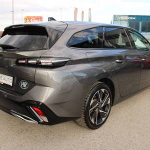 Peugeot 308 SW 1.5 BlueHDi Allure *LED, NAVIGACIJA, KAMERA*