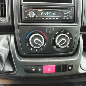 Peugeot Boxer 2.2 HDi KUTIJA *18.999km*