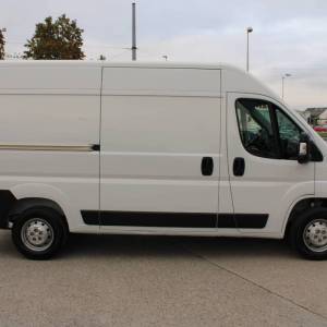 Peugeot Boxer 2.2 HDi L2H2 *NAVIGACIJA*