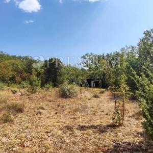 Pinezići, poljoprivredno zemljište 150 m od mora!