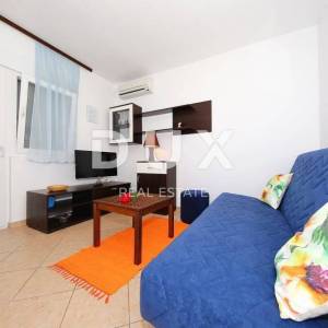 PIROVAC - Apartmanska kuća