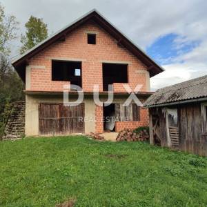 PLITVIČKA JEZERA(OKOLICA) - Kompleks zemljišta s objektom